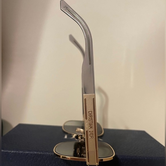 AUTHENTIC THE DIOR SIGNATURE S5U 60MM SQUARE - Picture 3 of 7